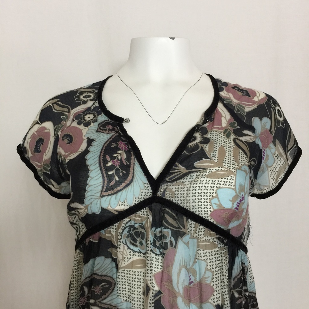 Joie - Floral Velvet Piping Tie-back Blouse